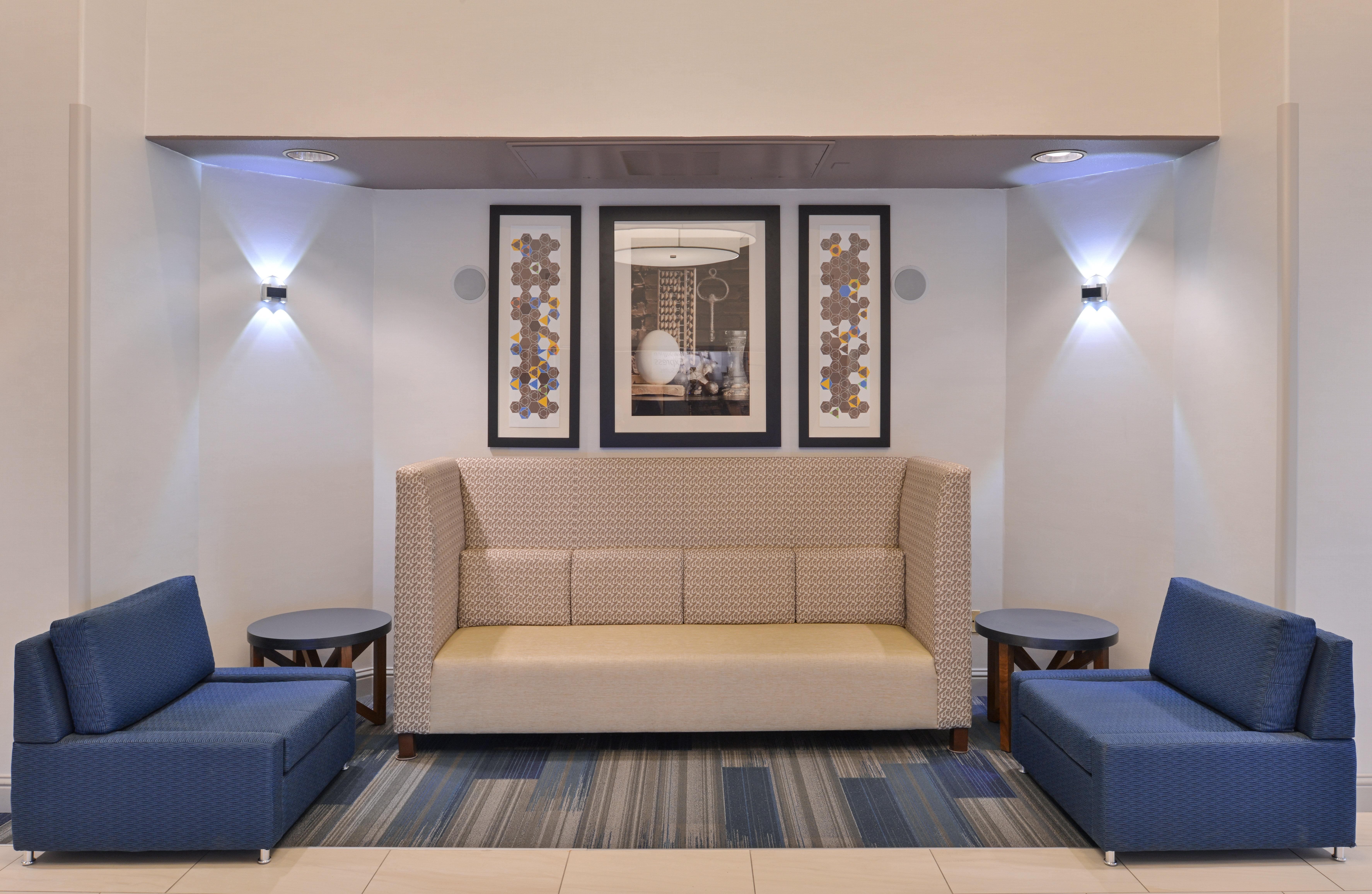 Holiday Inn Express Woodland By Ihg Екстер'єр фото